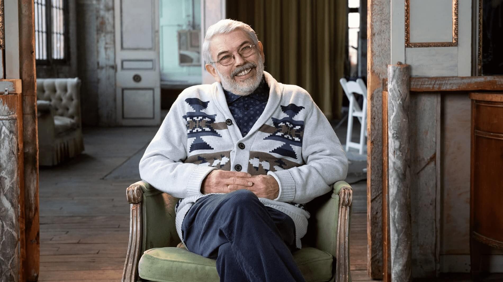 Real conversations play button.